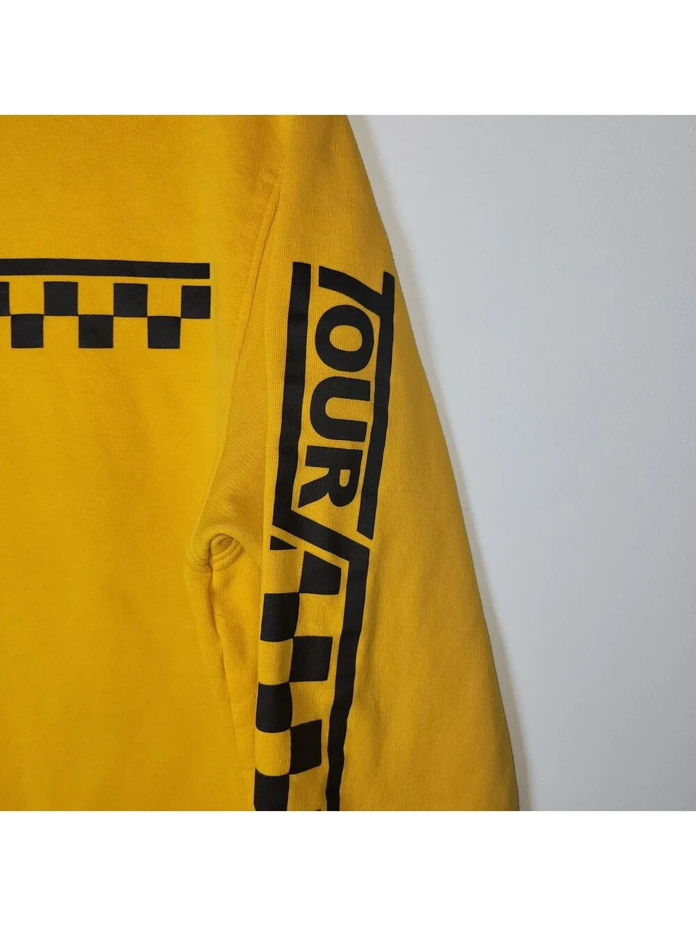 Justin Bieber Purpose Tour Sweatshirt Mens Medium Yellow Checkerboard